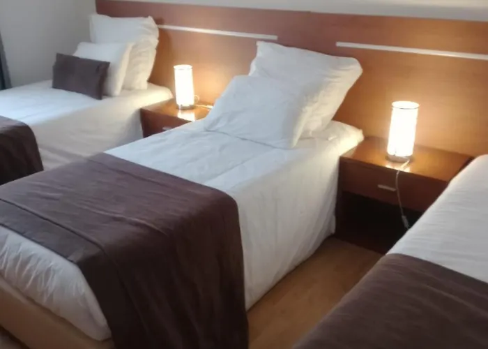 Residencial Morgado Casa de hóspedes Almeida