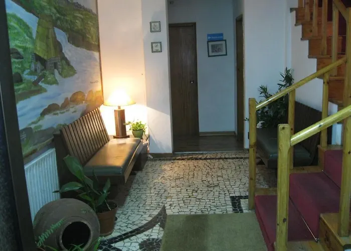 Residencial Morgado ゲストハウス アルメイダ